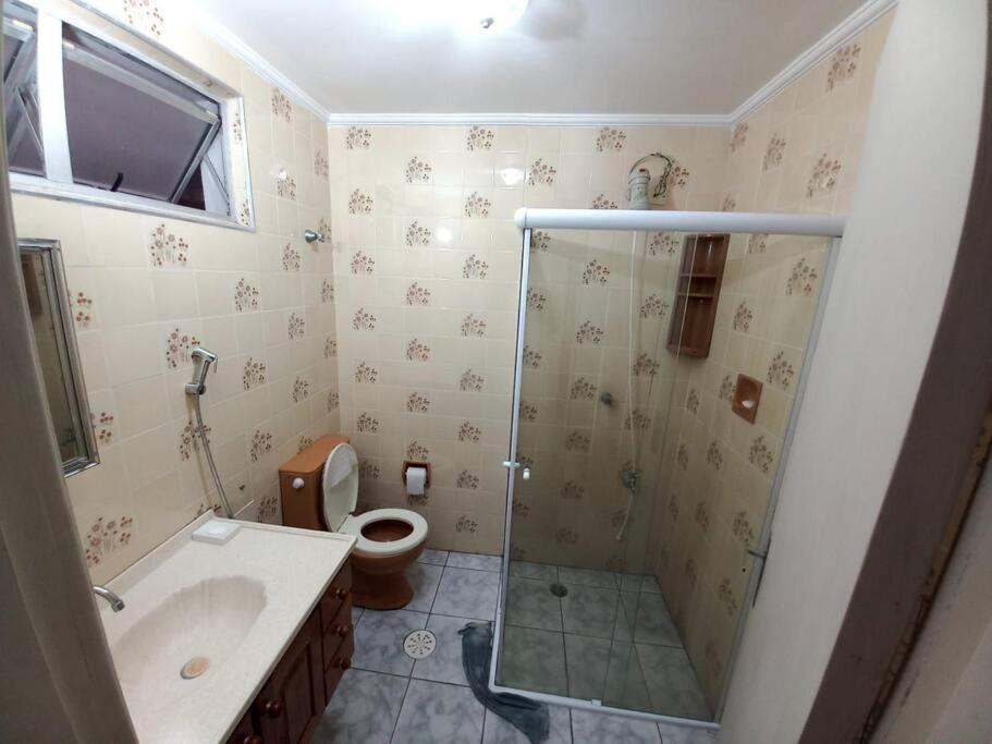 Apartamento 500M Da Praia Enseada, Гуаружа Экстерьер фото